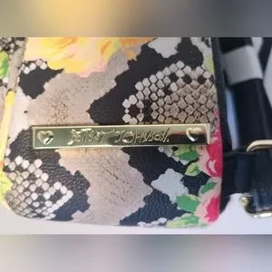 Betsey Johnson | Bags | Betsey Johnson Pug Dog Floral Snake  display picture 2